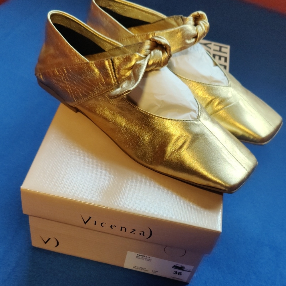 Gold Metallic Flats with Square Toe and Satin Finish